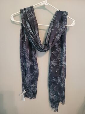 GAP Black Floral Print Lightweight Scarf